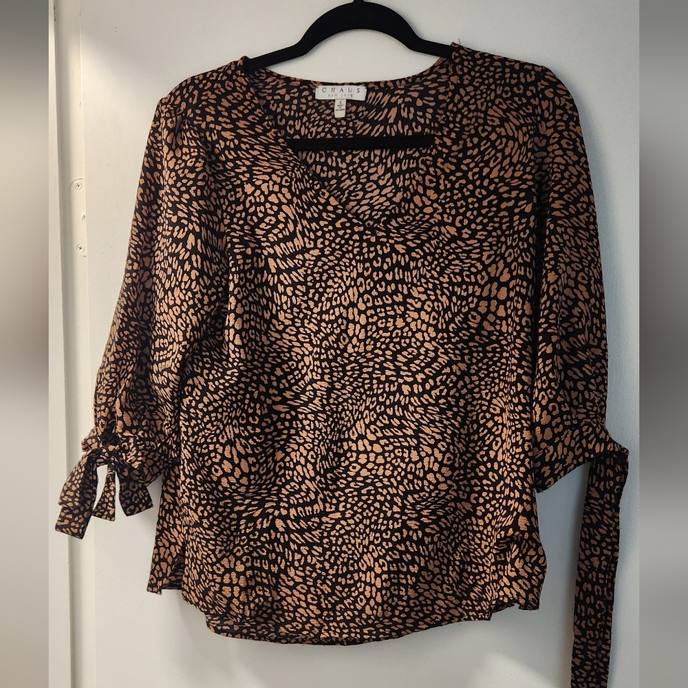 Chaus Women's Small Black and Brown Cheetah Print Blouse